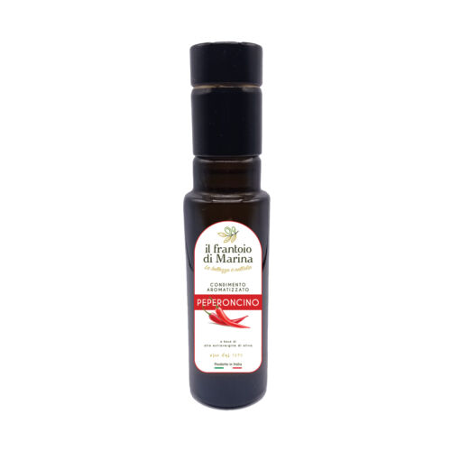 Olio in bottiglia aromatizzato al peperoncino